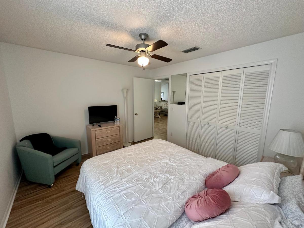 קיסימי Private Pool With A Beautiful View Overlooking The Lake! Near Disney - Universal מראה חיצוני תמונה